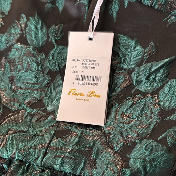 Flora Bea Gorgeous Mecca Dress in Forest Oak. Small. Brand new with tags. - Picture 8 of 8